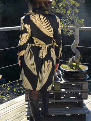 Robe courte Chemisier palme  noir imprimé